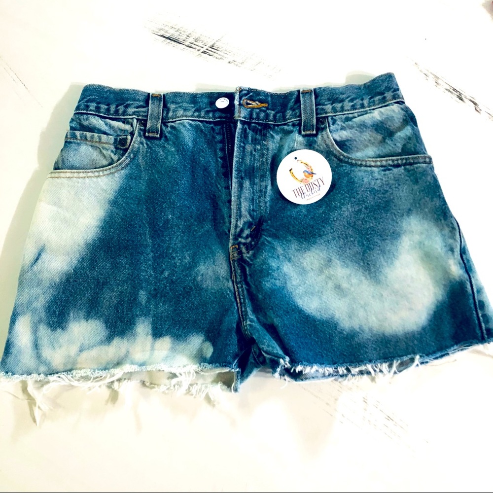 Levi Shorts